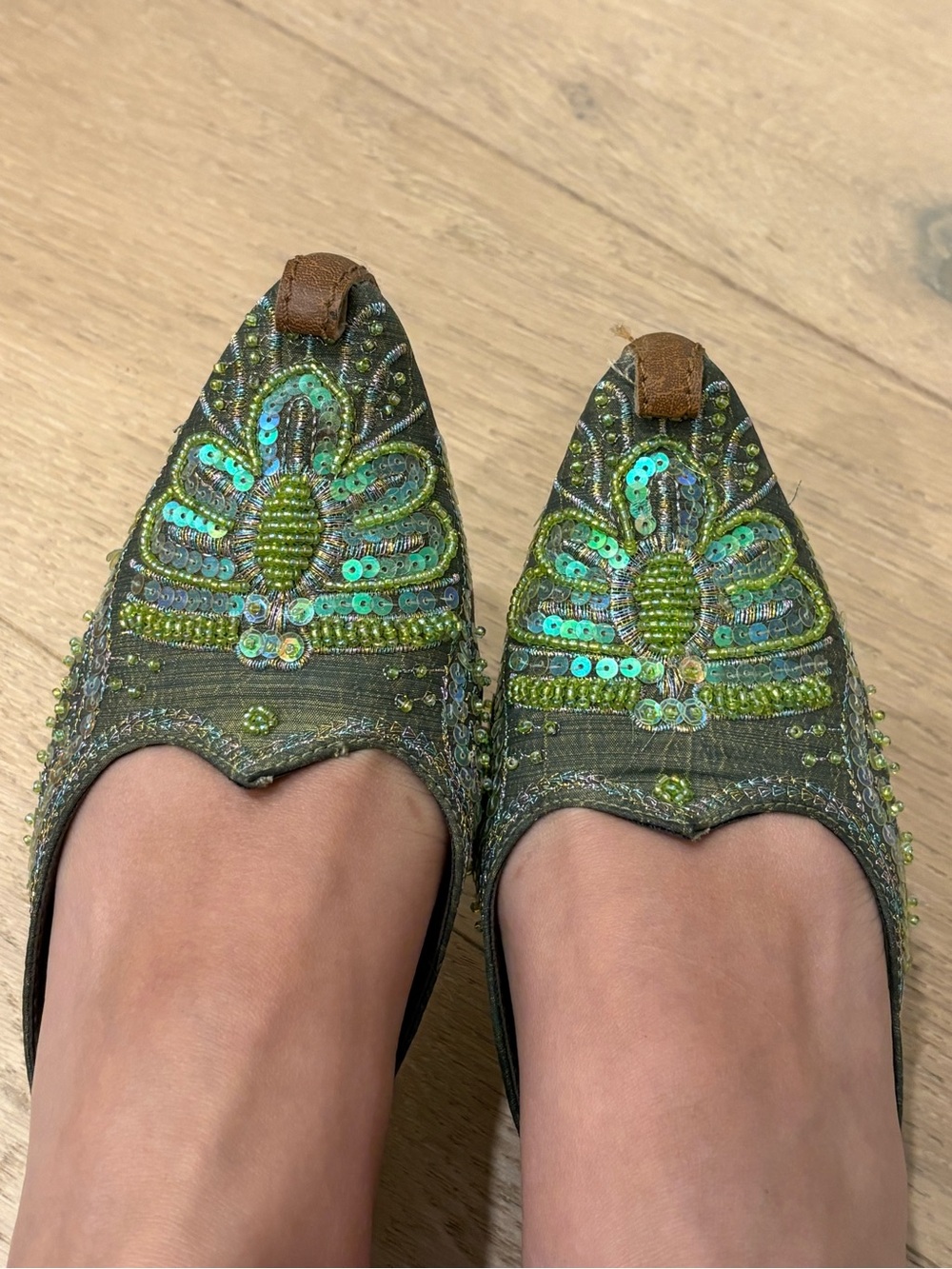 Vintage beaded with sequins kitten heels